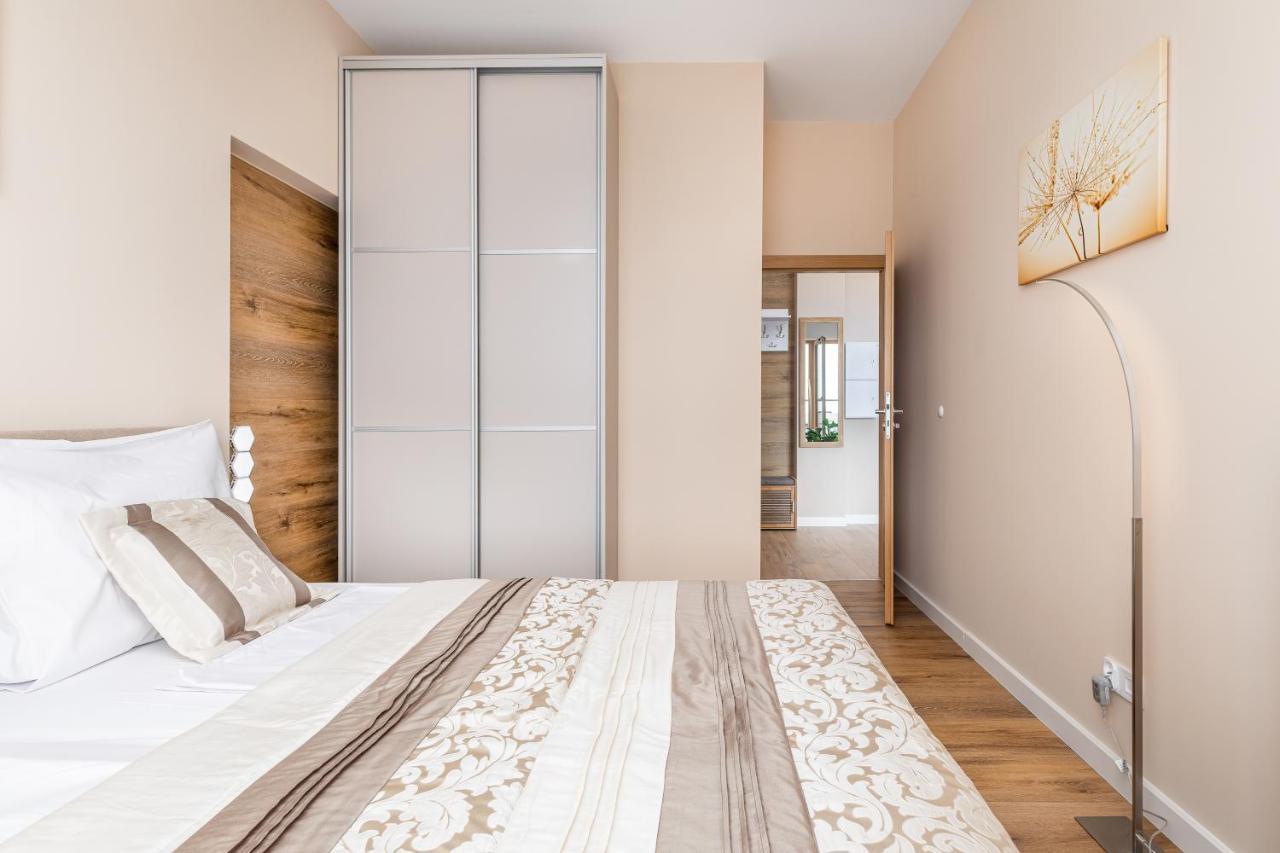 Platan Tower Baltic & More Apartments Свиноуйсьце Экстерьер фото